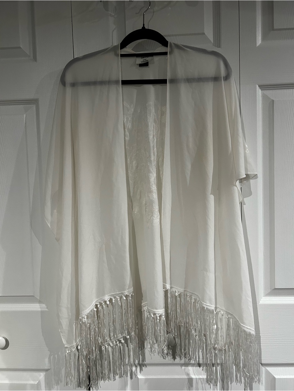David And Young Women's Cream Fringe Kimono - Lightweight Elegant Cover-Up